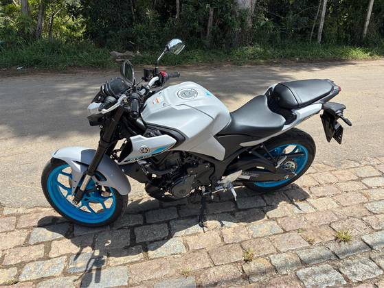 YAMAHA MT-03 CONNECTED ABS YAMAHA MT-03 CONNECTED ABS